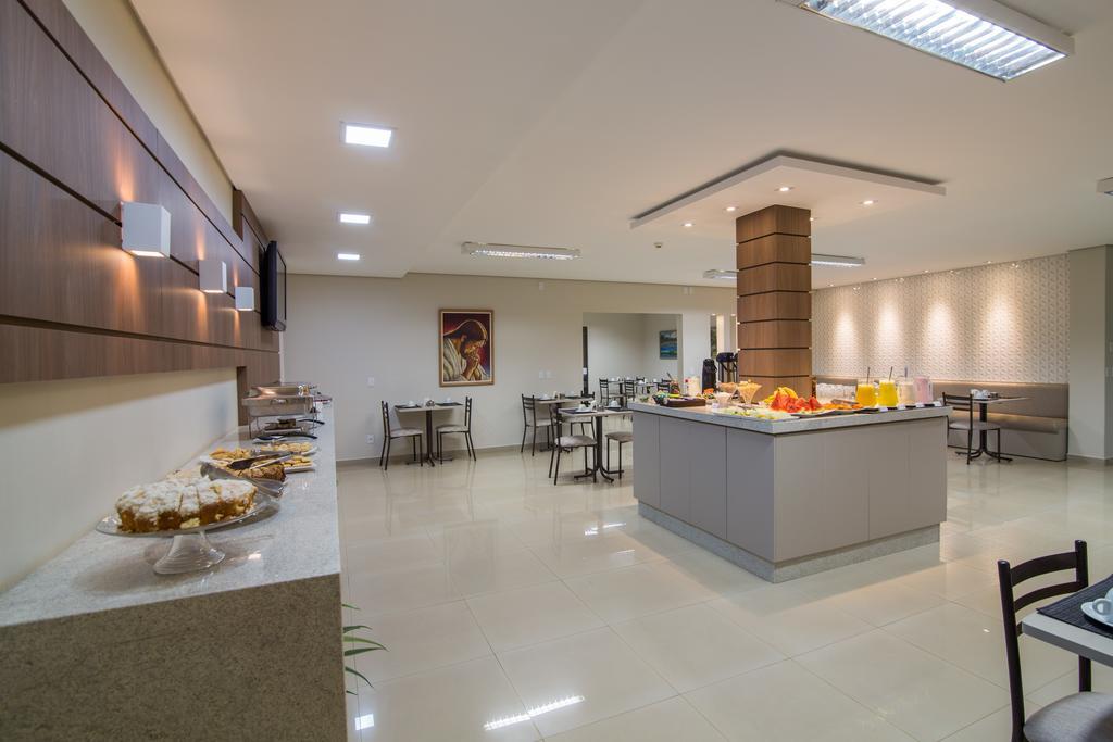 Hotel Trevo Cascavel Extérieur photo